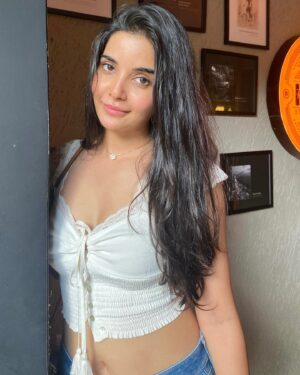 Madhuri Jain Instagram - Good 🥗, good mood 🤍