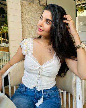 Madhuri Jain Instagram - Good 🥗, good mood 🤍