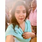 Madhuri Jain Instagram - New book . New chapter . Wishing you all an exciting 2024 🦋🤍. More health wealth and happiness 🤍✨🦋