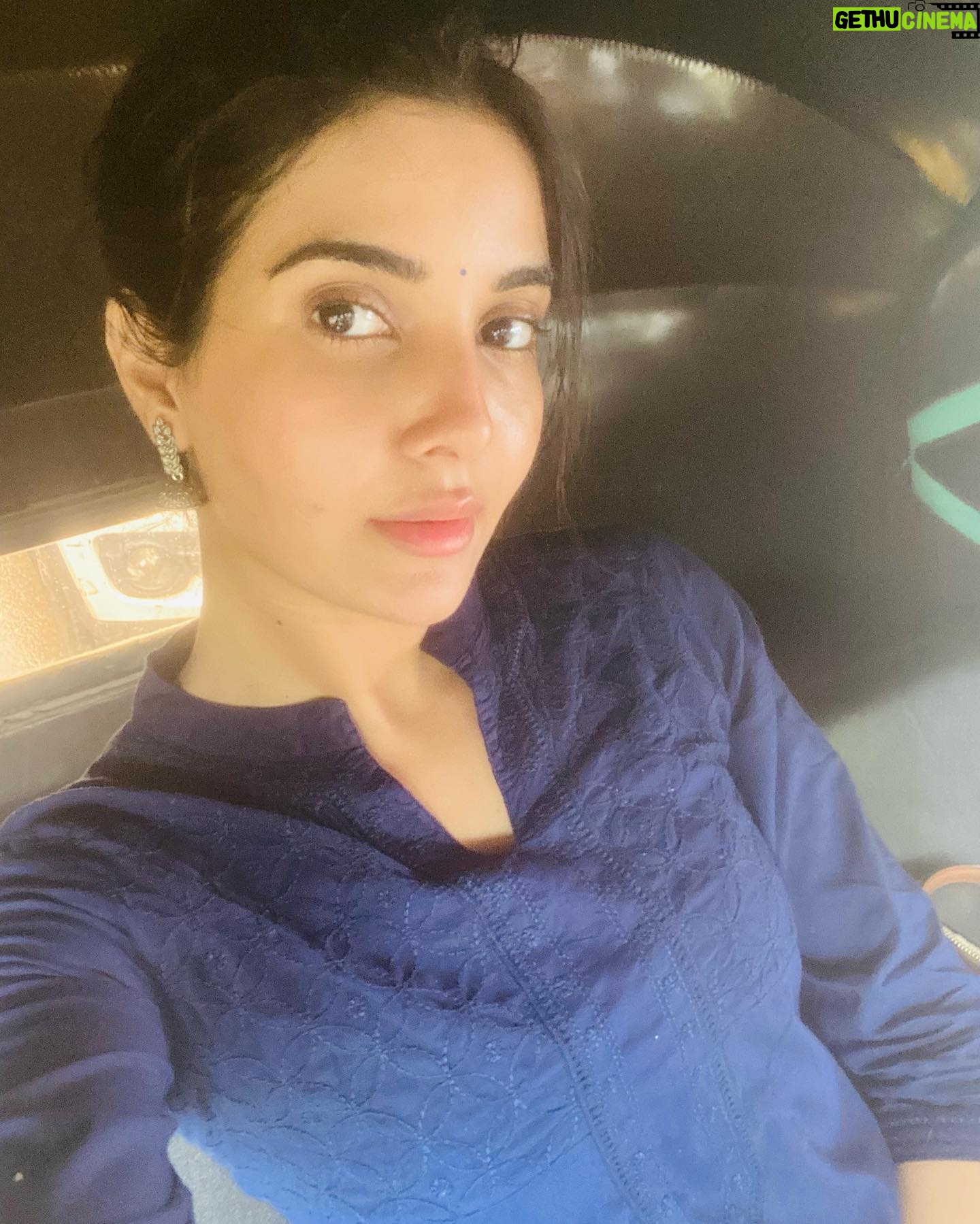 Madhuri Jain Instagram - Happy, energetic and tired auto selfies . Most productive days . Mumbai , I will miss you and I ll see you soon ❤️