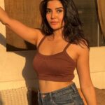 Madhuri Jain Instagram – Sun kissed and sunburns 🥵 

🤎
.
.
.
.
.
🤎