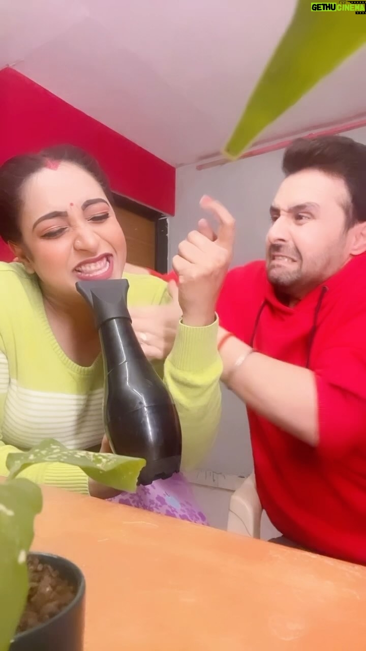 Madhusree Sharma - 3 Likes - inbetween the shots😂😂
.
.
.
#mannsundar #dangaltv #actorslife #onsetmasti #lipsync #funnyvideos #reelsindia #comedyreels #viralinstagram #reelitfeelit #niteshprashar #reelkrofeelkro