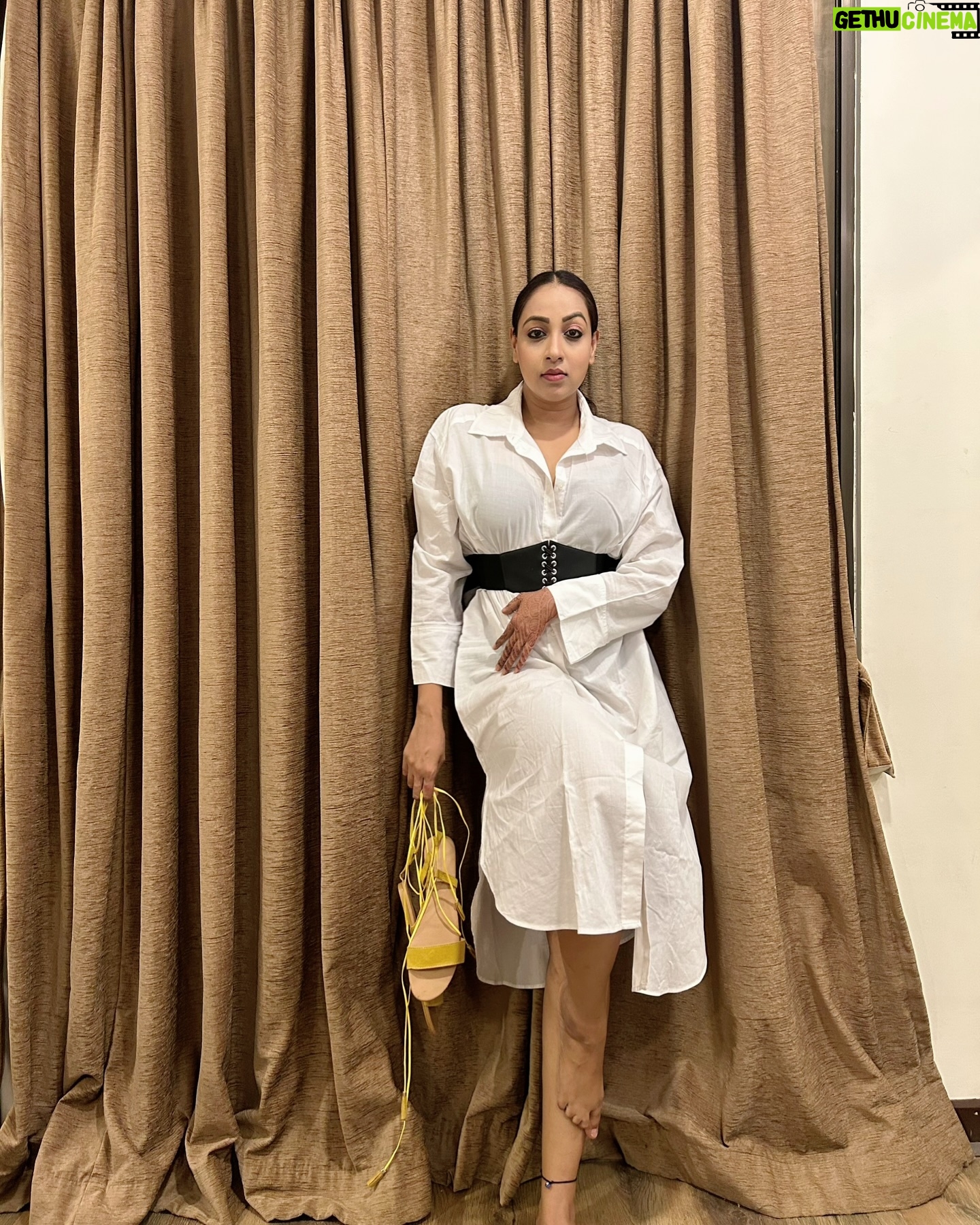 Madhusree Sharma - 3 Likes - 🤍💫
.
.
.
#photooftheday #photoshoot #madhusreesharma #explorepage #explore #ootd #fashionstyle #love #selflove #insta