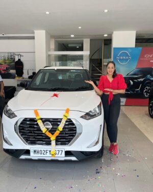 Madhusree Sharma Instagram - Words can’t describe exactly my love for this Car 🚘 #mynewcar #mynewfamilymember❤️ 
Thank You God #lovemaapapa❤️ #blessed😇🙏
