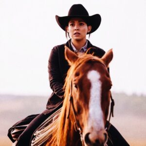 Madison Cheeatow Instagram - I really like riding horses. I’m very grateful that I’ve had the opportunity to learn a bit about it.