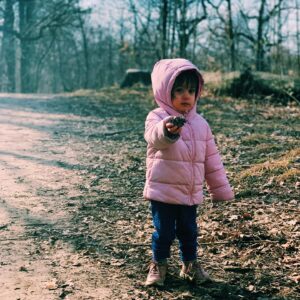 Madison Cheeatow Instagram - Weird that the kids have no idea what’s going on. Hope everyone is staying safe, washing their hands and keeping away from others as much as possible. Accepting book, Netflix/Crave/Amazon Prime and indoor toddler friendly activity suggestions below. ❤️