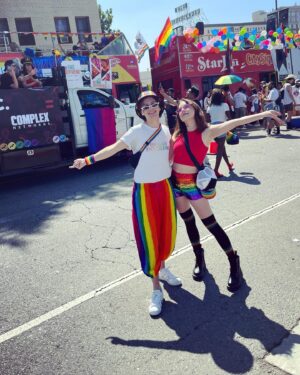 Madison Davenport Instagram - 🌈🌈🌈 #pridemonth 🌈🌈🌈
Hello I’m Bisexual and proud! My little brother is gay and proud!! My mom is proud as fuck of both of us! 💕💕

#beproud #pride🌈 #pride