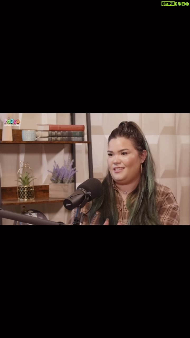 Madison De La Garza Instagram - Talking about the amazing cast of #surpriseshortfilm with @thechristycarlsonromano on the @thevulnerablepodcast ❤️ @maxmarlow @zachcowman @laureltoupal @inkamagnaye @paigemadisonevans @jason_on_comms