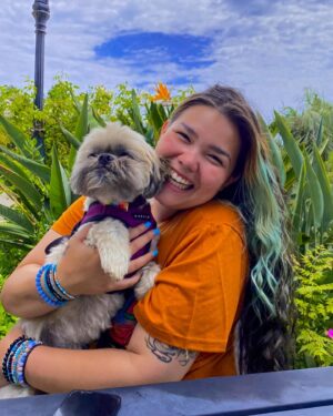 Madison De La Garza Instagram - if olly doesn’t like you, i don’t either. sorry he makes the rules 🤷🏻‍♀️