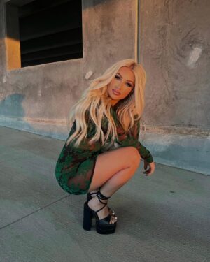 Mady McLanahan Instagram - golden hour