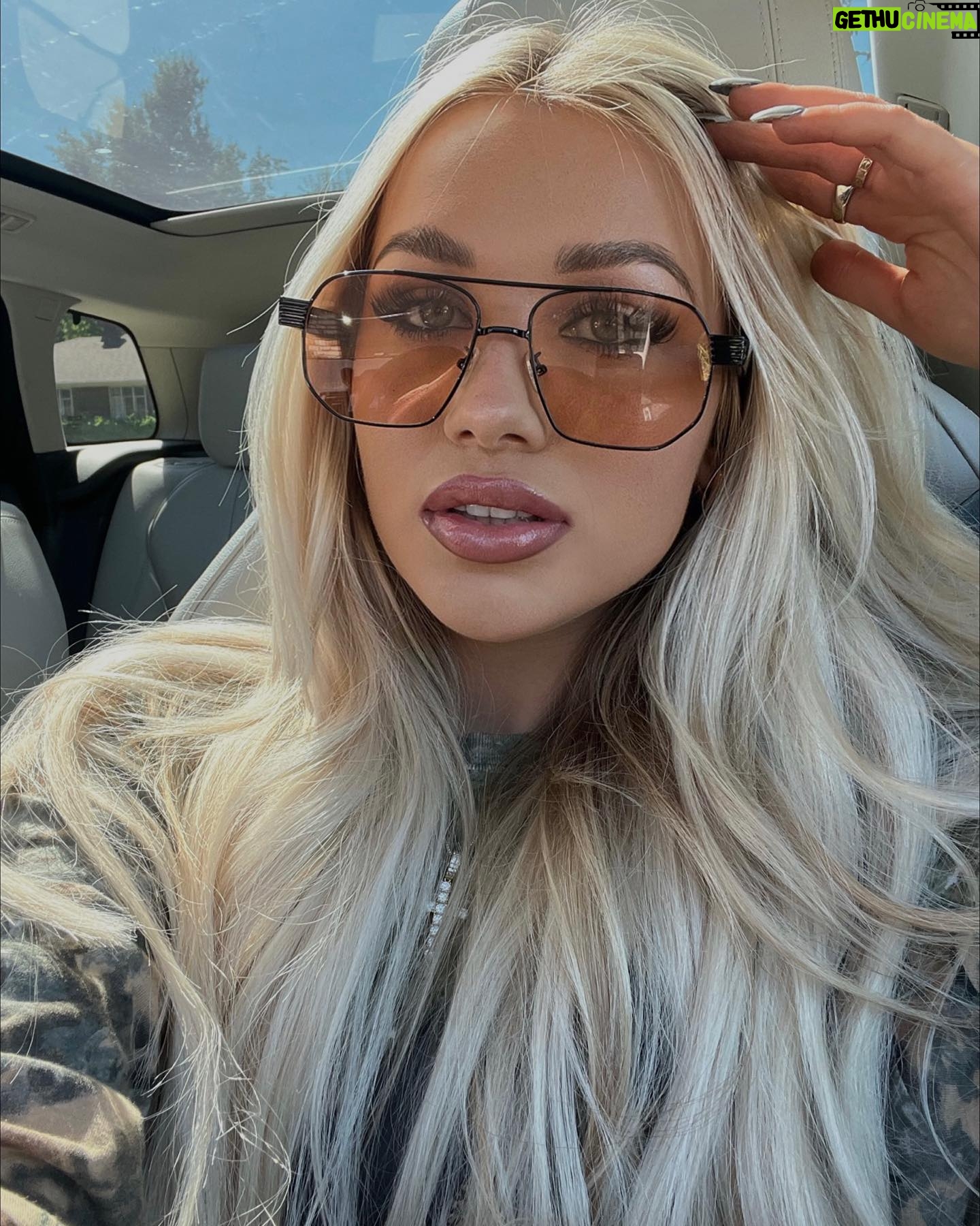 Mady McLanahan - 11.6K Likes - another month, another dump š«¶