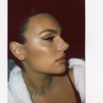 Mafalda Castro Instagram - Getting ready 🧖🏽‍♀️
