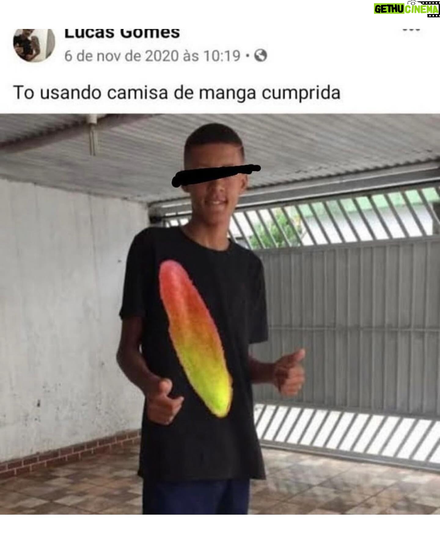 Mafalda Creative Instagram - A última música do álbum acabou de sair: “Mousse de Manga” 🥭 Odeio tanto mousse de manga que tive de escrever uma música sobre isso 🥲 Mais random era impossível! Obrigada a toda a gente que ouviu todas as músicas do álbum “Recreio” 🛝 Agora vamos cantá-las juntos no Coliseu de Lisboa dia 2 de Março 🥰