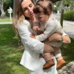 Mafalda Rodiles Instagram – Dias perfeitos no Algarve 🌿
Nada melhor do que um fim de semana para aproveitar muito, relaxar e celebrar o Amor 🤍
@kiabi_portugal