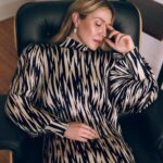 Magalie Lépine-Blondeau Instagram - La belle équipe Grâce à @boucherguillaume Pour @flanellemagazine Stylisme @lathe Mua @mayillah_ Assist @mathilde_gardonio Prod @katecanapi Merci @itsholyboy pour l’accueil