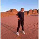 Magalie Lépine-Blondeau Instagram - Lever de soleil sur Mars.