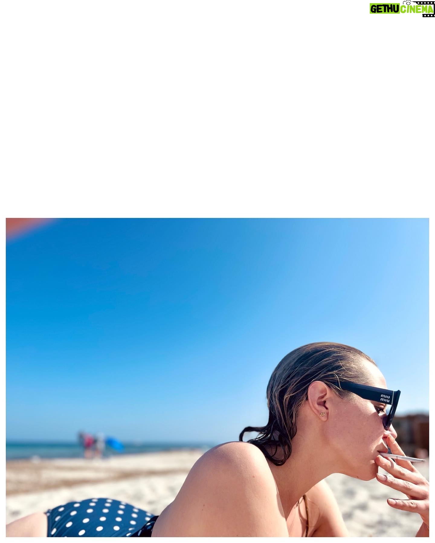 Magalie Lépine-Blondeau - 8K Likes - Doulioudouliou
(souvenirs de Saint-Tropez)
