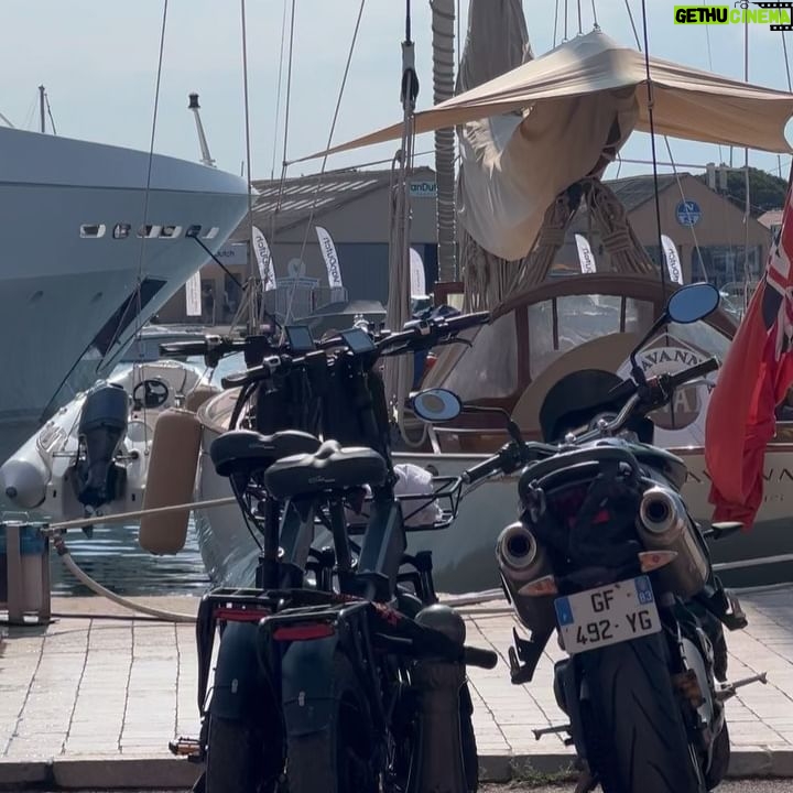 Magalie Lépine-Blondeau - 8K Likes - Doulioudouliou
(souvenirs de Saint-Tropez)