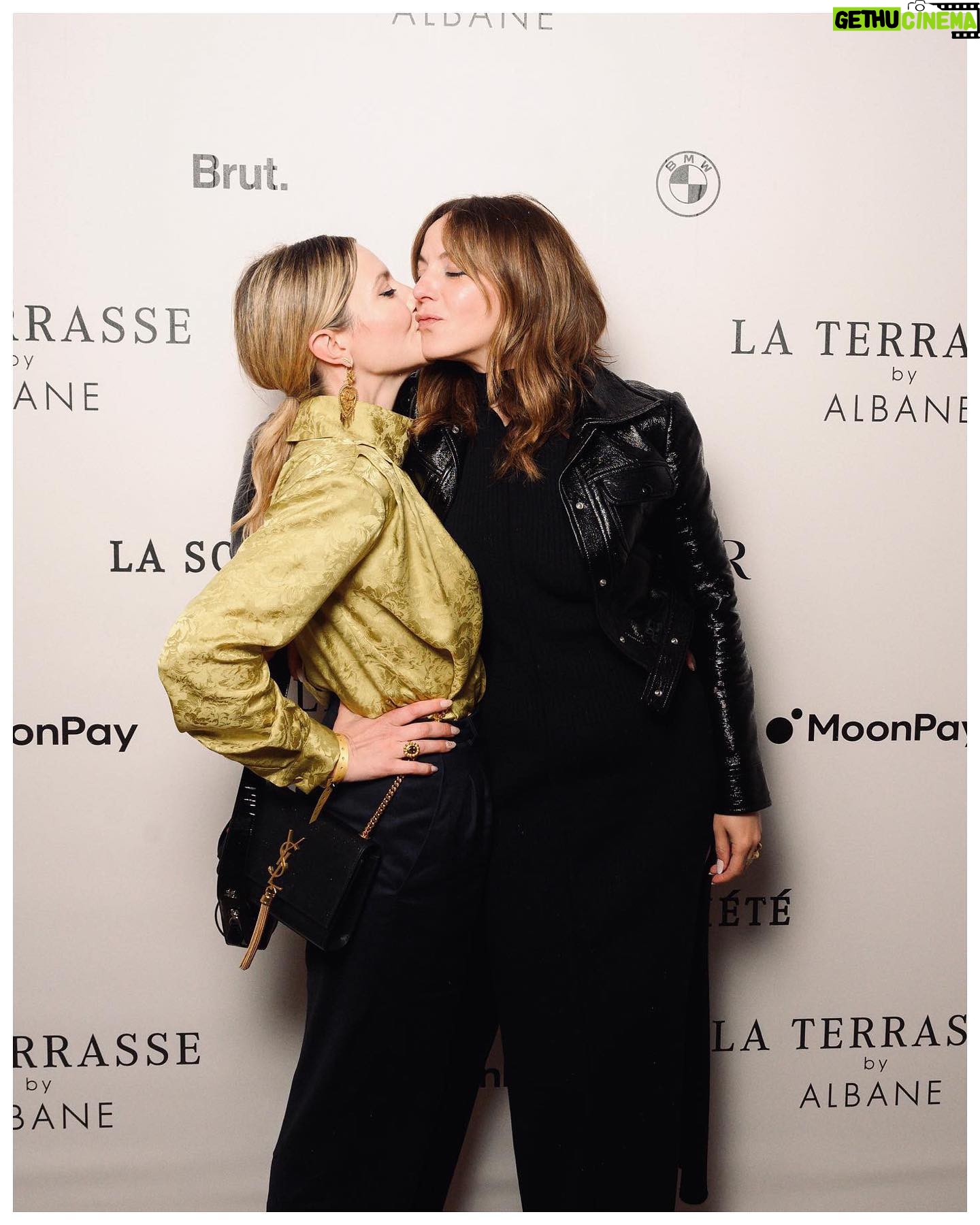 Magalie Lépine-Blondeau - 5.2K Likes - 3/3 ça fera