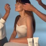 Magdalena Lamparska Instagram – Wczorajszy dzień był jak z pamiętnika moich marzeń. Zostałam ambasadorką @janmarinipolska ⭐️ Jan Marini Skin Reaserch została założona w 1994 roku w Kalifornii w San Jose i jest wiodącym producentem produktów do pielęgnacji skóry. Przełomowe receptury i zaawansowana technologia transportu składników aktywnych. 

Tak bardzo cieszę się na naszą współpracę, bo kosmetyki @janmarinipolska stosuje od miesięcy i jestem zachwycona efektami, promiennej i zdrowej skóry. 

Przez San Jose przejeżdżałam milion razy. Jak wiecie Kalifornia to mój drugi dom. Czuję ogromne wzruszenie na nasz czas. ⭐️

Chwila wspomnień z wczorajszego dnia. Spotkanie z najlepszymi @martawojtal i @magicmars86_ jest i mój wspaniały beauty zespół @joannadadas_stylist @ampulatorium.art @mateuszkonca oraz najlepsi wizjonerzy @konradkordyszewski i @ntdutkiewicz oraz moja ukochana @hannabialon ❤️

Dziękuję Wam i czekamy na efekty 💫

#ambasadorka #pielegnacjaskory