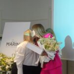 Magdalena Lamparska Instagram - Wracamy pamięcią do pięknego kwietniowego dnia i naszej Konferencji organizowanej dla gabinetów partnerskich Jan Marini.💙 Był to cudowny czas poświęcony na edukację i zgłębianie tajników dotyczących naszych kosmetyków, który spędziliśmy w niesamowitych wnętrzach @hotelbristolwarsaw. Naszymi Gośćmi byli właściciele salonów kosmetycznych, którzy w swojej ofercie posiadają ofertę gabinetową, jak i kosmetyki przeznaczone do pielęgnacji domowej naszej marki. Podczas wydarzenia nie zabrakło czasu na poszerzenie wiedzy! Naszymi prelegentkami były znane i cenione w świecie kosmetycznym @racjapielegnacja, @dr_scura oraz @beautybosspl. Przedstawicielki Jan Marini @iga.skinmasters @cosmetic.heal przedstawiły również rewelacyjny zabieg, jak i opowiedziały o łączeniu terapii gabinetowych z pielęgnacją domową. Ten cudowny dzień spędziliśmy również w otoczeniu naszych ambasadorek @asiaborek_ oraz @magdalamparska🤍 Wydarzenie możemy wspominać dzięki @magicmars86_ 🫶🏻 Dziękujemy za wspólnie spędzony czas!✨ —————— Event, wydarzenie, edukacja, zabiegi gabinetowe, uroda, pielęgnacja. #janmarini #janmariniskinresearch #event #konferencja #salonkosmetyczny #gabinetkosmetyczny #zabiegi #zabieginatwarz #pielęgnacja #domowapielęgnacja #uroda