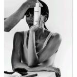 Magdalena Lamparska Instagram – Backstage ostatnio wykonanej kampanii dla Amerykańskiej marki Jan Marini, której Ambasadorką została Magdalena Lamparska ! 
Mam nadzieję, że to ujęcia zza kulis już skradną Wasze serducha ❤️

Jak Wam się podobają ? 

Ps. Magda, praca z Tobą to czysta przyjemność!
Jesteś piękną Kobietą i piękną osobą. 
Mam nadzieję, że ta sesja to początek naszych spotkań! 

#portret #kobieta #backstage
