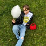 Magdalena Lamparska Instagram - Dziś mam swój mały Dzień Dziecka i chwilę dla siebie! Ach! Jakie to ważne aby dbać o swojego wewnętrznego dzieciaka. Czy wata cukrowa to też smak Waszego dzieciństwa? #watacukrowa #smakdzieciństwa