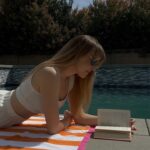 Magdalena Lamparska Instagram – Last sweet moments of doing nothing. ☀️

#relax