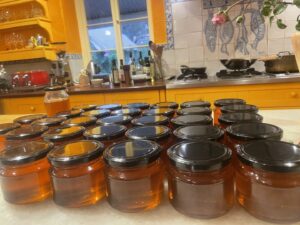 Maggie Beer Instagram - Our first batch of our own honey jarred and ready to share, Colin is very proud!
It's not the easiest job decanting this thick golden honey into jars!

 #firstbatch #honey #maggiebeer #barossa #localproduce #australianmade