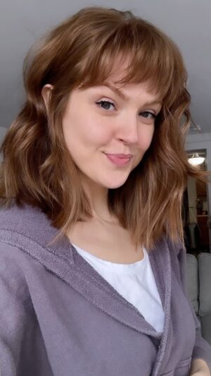 Maggie Geha Instagram - Giving redheaded Tinkerbell into 2024 🧚‍♀️ #shebangs 💇‍♀️