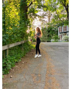 Maggie Geha Instagram - 📱: @jared.clements