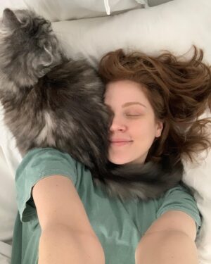 Maggie Geha Instagram - 🌈🌸🍮💇‍♀️💖🍨🚂 🌺🥰