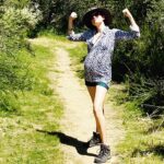 Maggie Grace Instagram - #TBT a throwback to carrying 👶🏻 through quarantine! (I felt SO grateful to live in a place with HIKES). #hikingfortwo #prenatal #thirdtrimester
