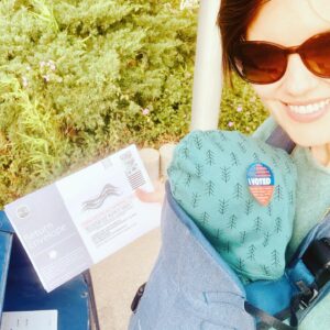 Maggie Grace Instagram - 🚨No time like the present to return your ballot ! 🚨
@USPS is not guaranteeing delivery by Election Day, so if there’s an official ballot dropbox near you, of course that’s the best option; because I’m working out of state, it was mail for me! 🗽💌🗳#makeavotingplan #areyourfriendsvoting #morekindnesslessmalarkey!