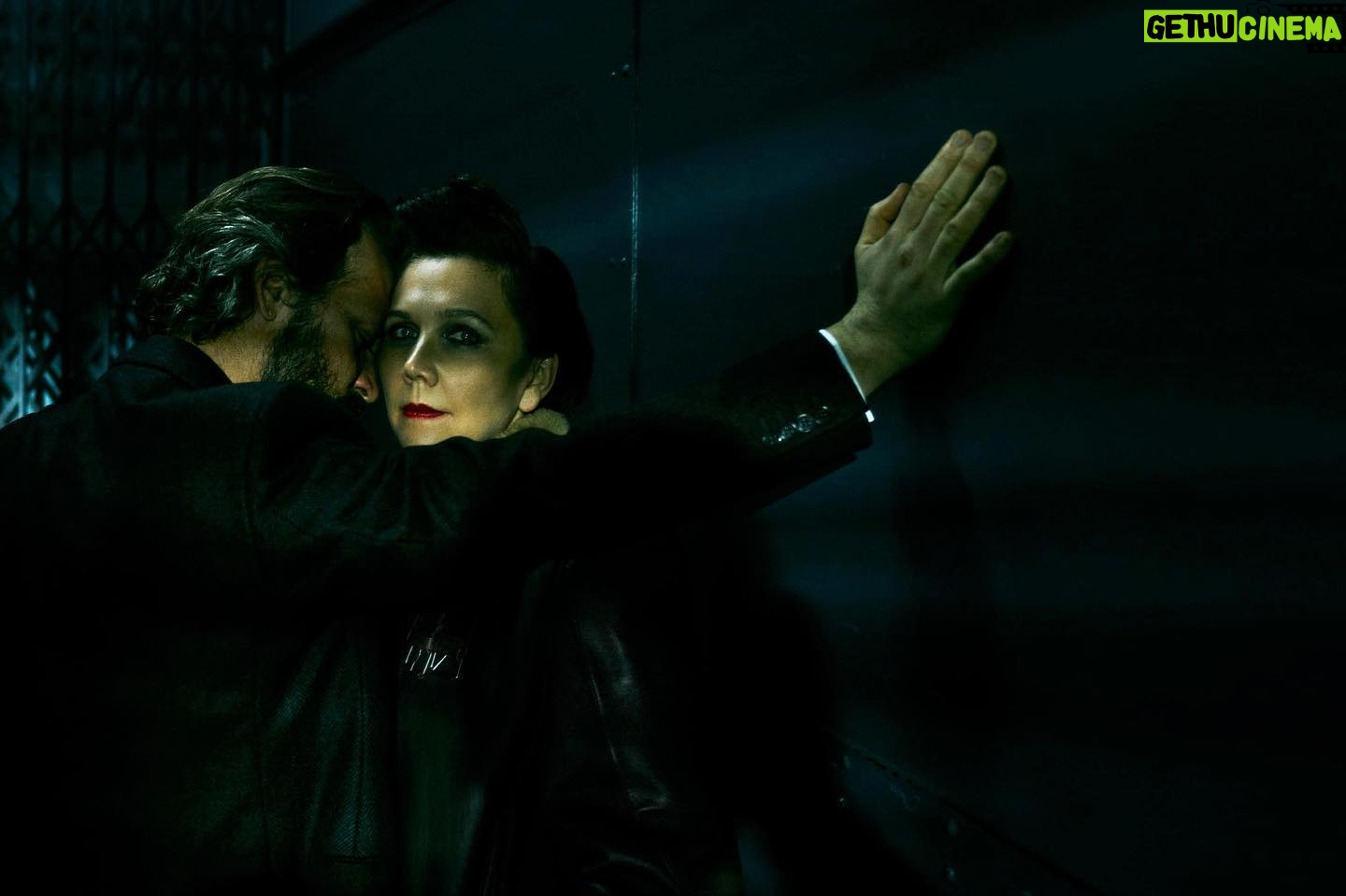 Maggie Gyllenhaal - 19.4K Likes - My husband @gaardsars is MY MUSE.
@wmag
Photography: @willyvanderperre
Styling: @saramoonves
Written by: @chloemalle
Hair: @sergenormant
Makeup: @francelledaly
Nails: @erihandanail
Set Design: @wetdisgrace
Production: @onethirtyeightproductions