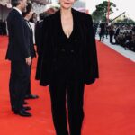 Maggie Gyllenhaal Instagram – Grazie mille @giorgioarmani x