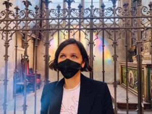 Maggie Gyllenhaal Instagram - Lyon!
