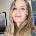 Maggie Lawson Instagram – Early May Days ✨🐾