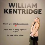 Maggie Lawson Instagram - Thank you to the @thebroadmuseum for this beautiful night. Loved this show. Go see! Also - I made my very first reel! #williamkentridge ❤️