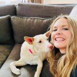 Maggie Lawson Instagram - Sent from my iPhone ✨ #June