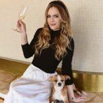 Maggie Lawson Instagram - Two things I just can’t get enough of… 🐾🍾