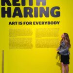 Maggie Lawson Instagram - Art visit to see one of my favs ❤️ #keithharing