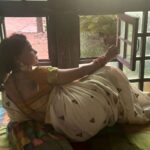 Mahi Kaur Instagram – हसरत ही रहे तो अच्छा है
चांद हासिल हो जाए तो उसमें भी दाग दिखने लगते है।