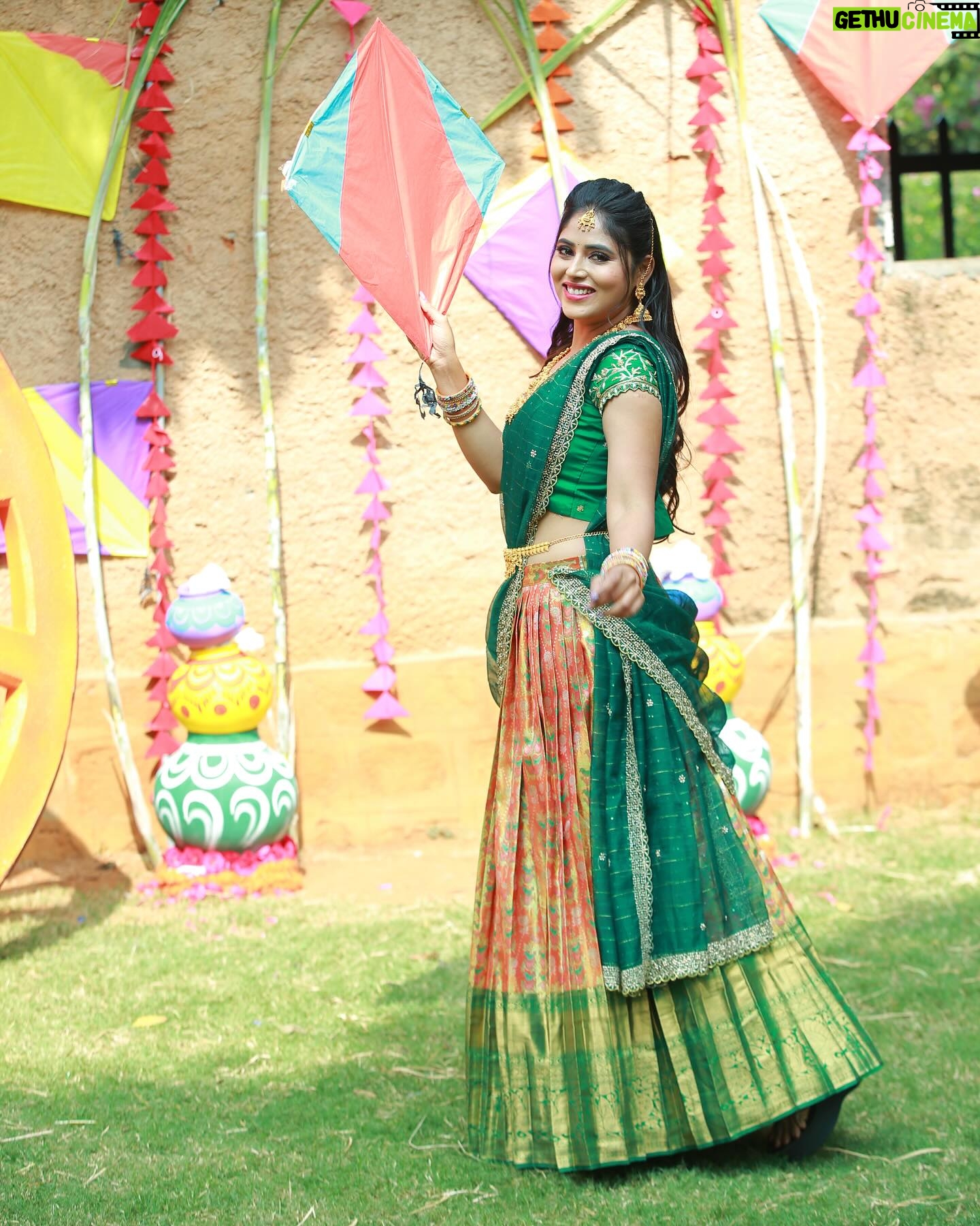 Mahi Maheswari Instagram - Outfit by @sarika_designer_studio Jewllery by @star_caveonlinee pic by @ranjithpawan_photography