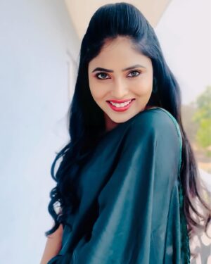 Mahi Maheswari Instagram - Outfit by @samskruthi_couture