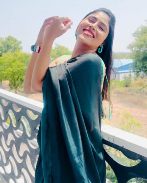 Mahi Maheswari Instagram - Outfit by @samskruthi_couture