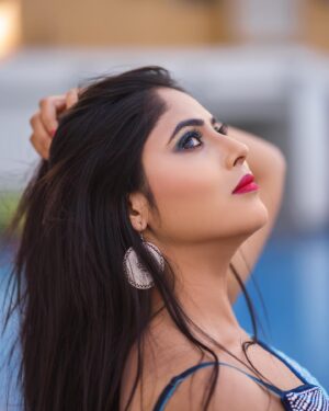 Mahi Maheswari Instagram - Eyes can speak more sweeter than words  Pic by.  @ravi_cross_clickx  makeover.  @sreebridalmakeup  dress @myroopamsboutique
