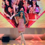 Mahi Masegosa Instagram – Todos los días le doy las gracias a dios, por tener la suerte de poder vivir tantas cosas tan increíblemente mágicas. 
Pero, sobre todo; gracias a @warnerbrostves por elegirme para este nuevo proyecto, gracias a todo el equipo de @enbuscanirvana , gracias a @raulgomez82 por ser un conductor tan de puñetera madre y GRACIAS A TODOS LOS QUE SEGUÍS MI ABURRIDA VIDA POR INSTAGRAM. Ahora, también podréis verme, ademas, en @cuatrotv este lunes a las 22:50 saliendo de mi zona de confort 😂 saliendo de casa, que sabéis que me cuesta! 
Adelanto que no habéis visto JAMÁS nada parecido a este programa, ni siquiera os lo imagináis! Preparaos para reír; para ver un país que parece de otro planeta, una cultura distinta a todo lo que conocemos,
paisajes y arquitectura mágicas y, lo más gracioso, nos vais a ver pasándolas canutas buscando el nirvana 😂 
@enbuscanirvana os va a enamorar, os va a enganchar y se os va a pasar el programa volando, porque es lo más dinámico, fresco y rítmico que hay en televisión!
Gracias a todos !