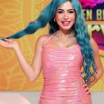 Mahi Masegosa Instagram – Todos los días le doy las gracias a dios, por tener la suerte de poder vivir tantas cosas tan increíblemente mágicas. 
Pero, sobre todo; gracias a @warnerbrostves por elegirme para este nuevo proyecto, gracias a todo el equipo de @enbuscanirvana , gracias a @raulgomez82 por ser un conductor tan de puñetera madre y GRACIAS A TODOS LOS QUE SEGUÍS MI ABURRIDA VIDA POR INSTAGRAM. Ahora, también podréis verme, ademas, en @cuatrotv este lunes a las 22:50 saliendo de mi zona de confort 😂 saliendo de casa, que sabéis que me cuesta! 
Adelanto que no habéis visto JAMÁS nada parecido a este programa, ni siquiera os lo imagináis! Preparaos para reír; para ver un país que parece de otro planeta, una cultura distinta a todo lo que conocemos,
paisajes y arquitectura mágicas y, lo más gracioso, nos vais a ver pasándolas canutas buscando el nirvana 😂 
@enbuscanirvana os va a enamorar, os va a enganchar y se os va a pasar el programa volando, porque es lo más dinámico, fresco y rítmico que hay en televisión!
Gracias a todos !