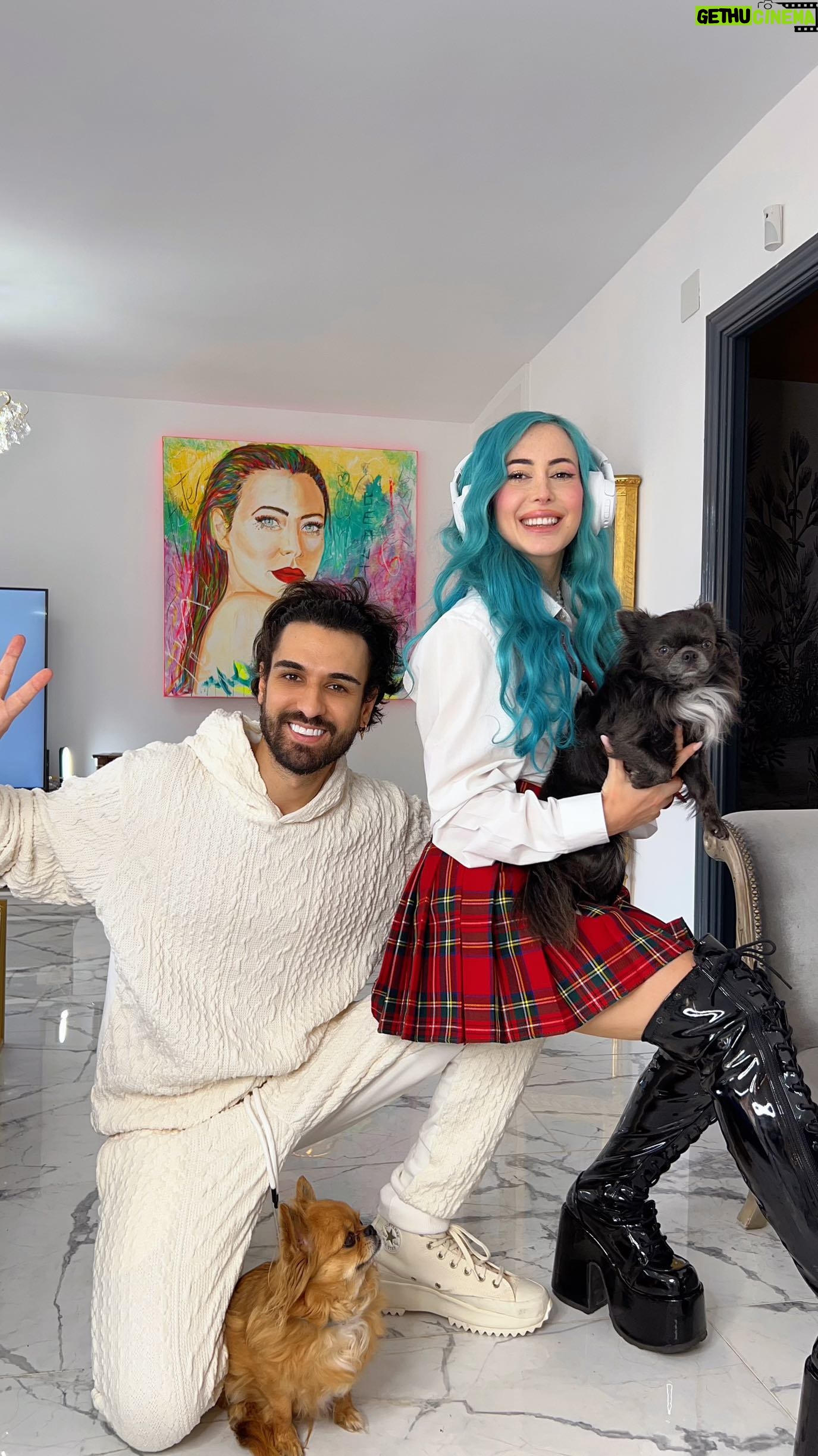 Mahi Masegosa - 7.2K Likes - Dejarías que te vistiese la primera persona que te sale en compartir ???🤣